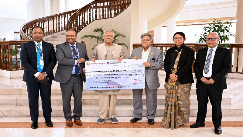 শিপিং কর্পোরেশনকে লাভজনক প্রতিষ্ঠান থাকতে হবে: প্রধান উপদেষ্টা 